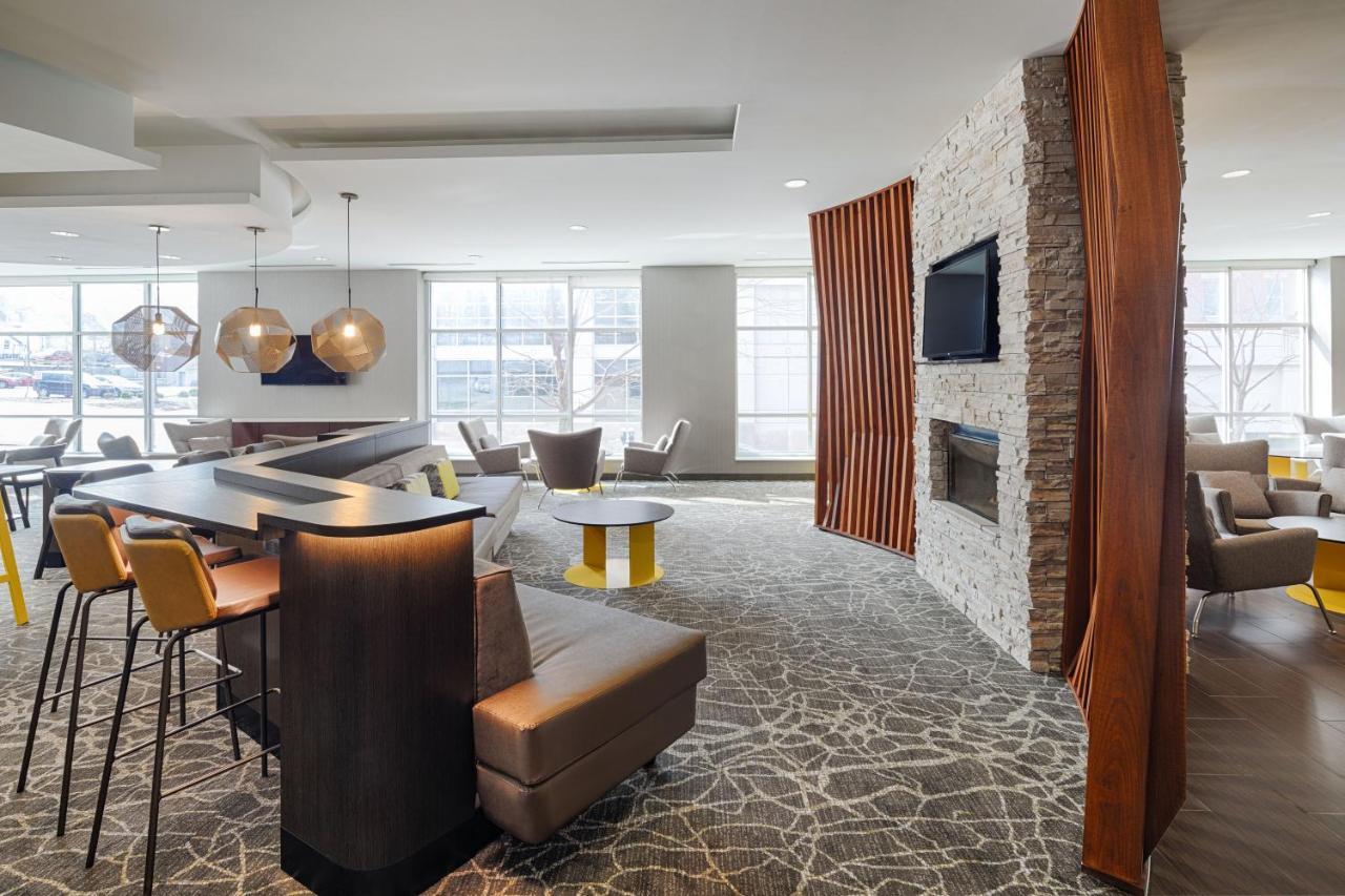 Springhill Suites By Marriott בלומינגטון מראה חיצוני תמונה
