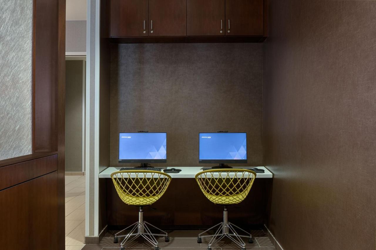 Springhill Suites By Marriott בלומינגטון מראה חיצוני תמונה