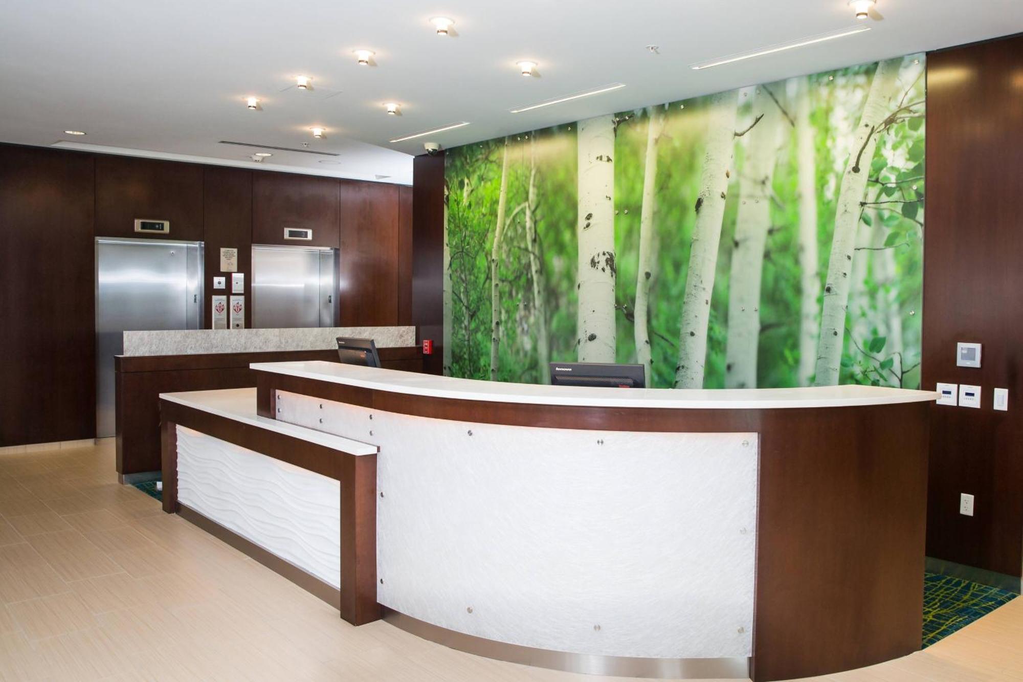 Springhill Suites By Marriott בלומינגטון מראה חיצוני תמונה