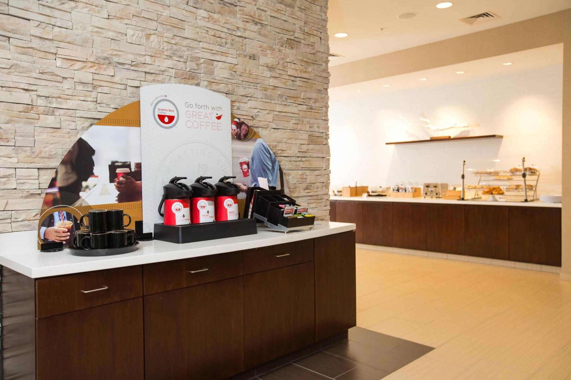 Springhill Suites By Marriott בלומינגטון מראה חיצוני תמונה